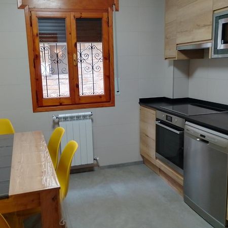 비에스카스 Casa Quini 빌라 외부 사진